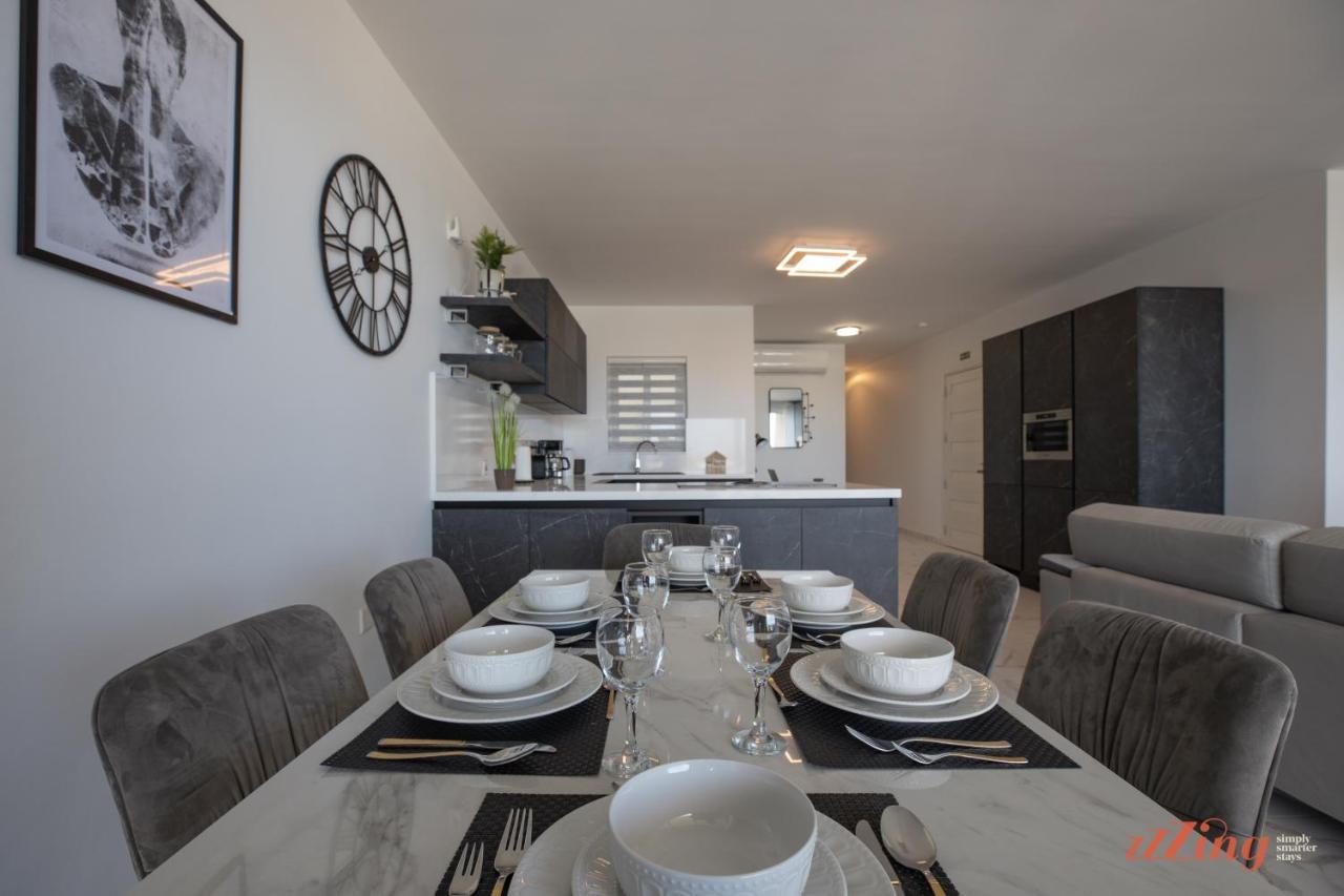 A Stunning Apartment With Spectacular Sea Views St. Paul's Bay Exteriör bild